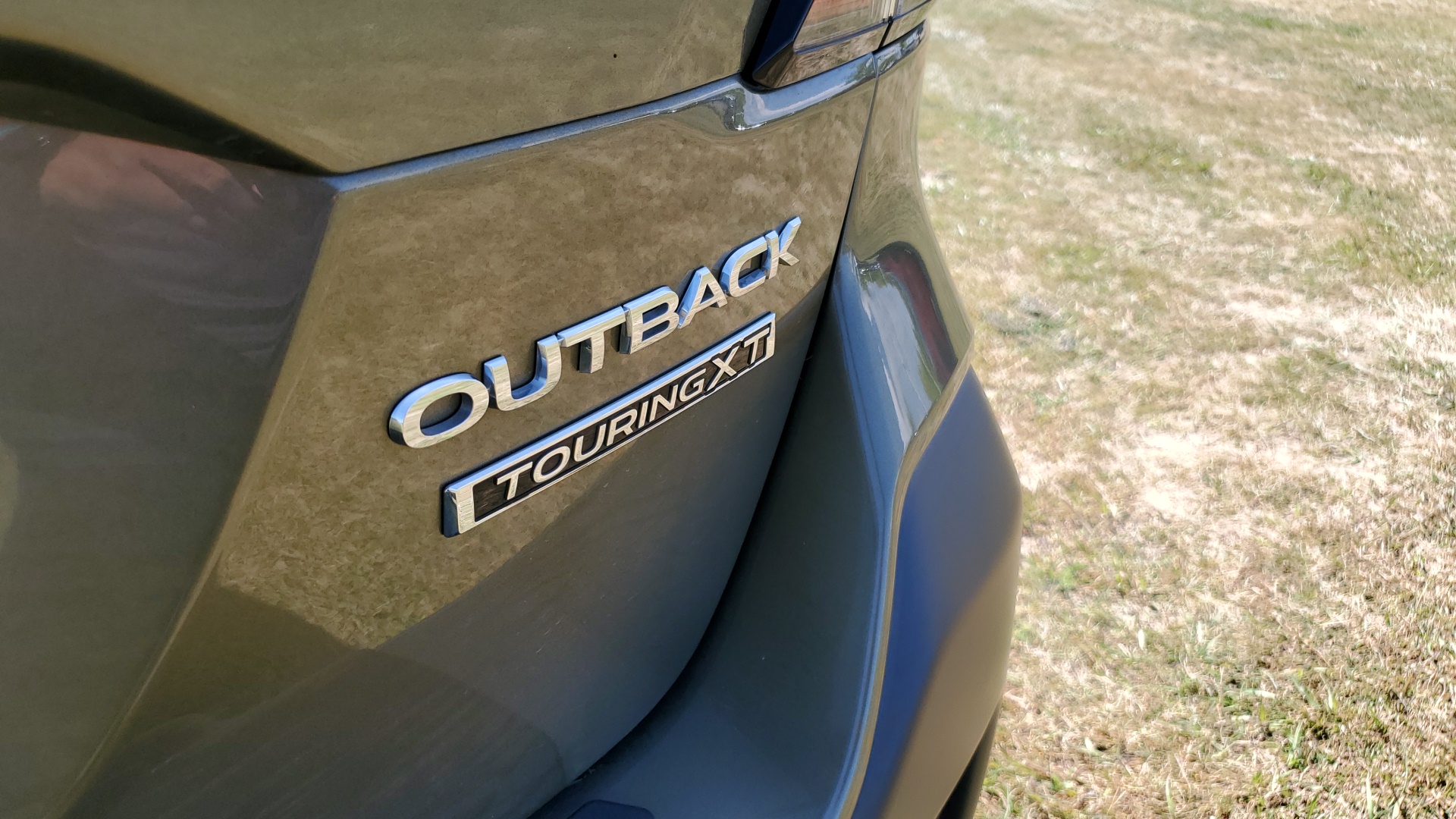 2021 Subaru Outback Touring XT 34