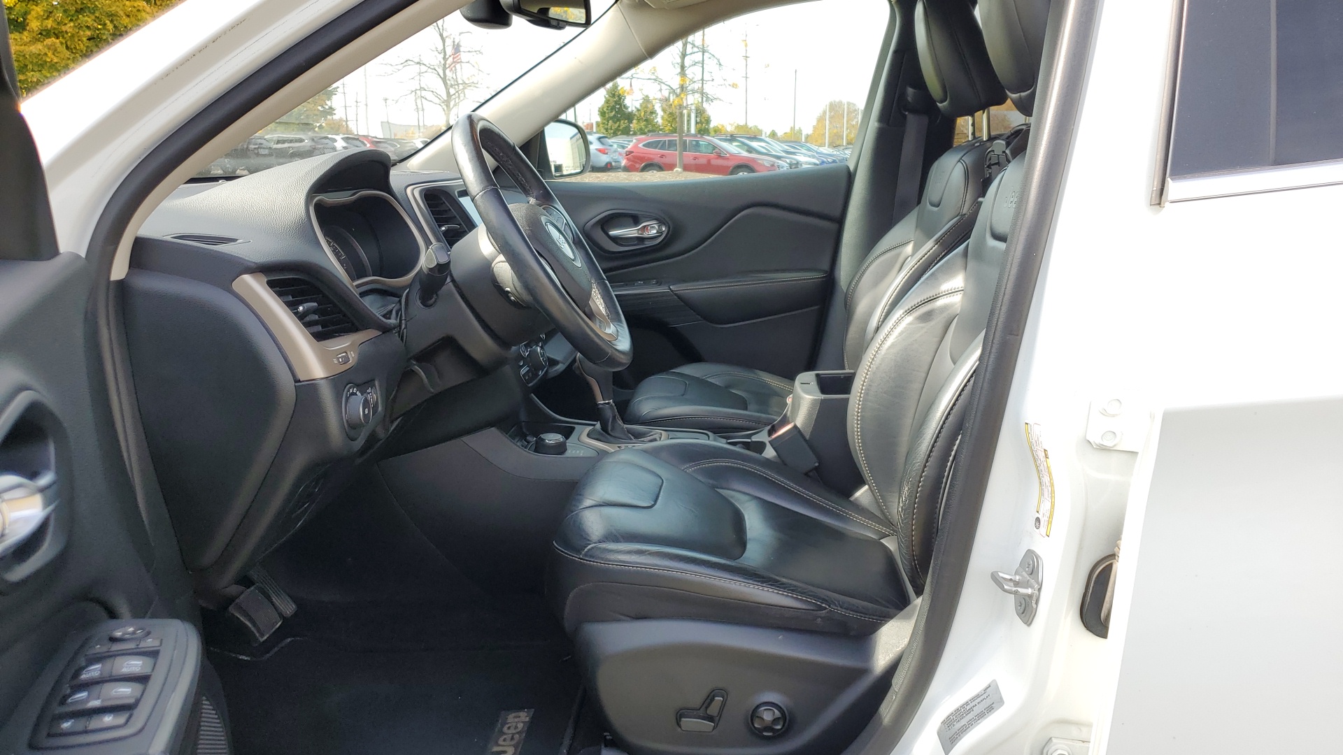 2017 Jeep Cherokee Limited 7