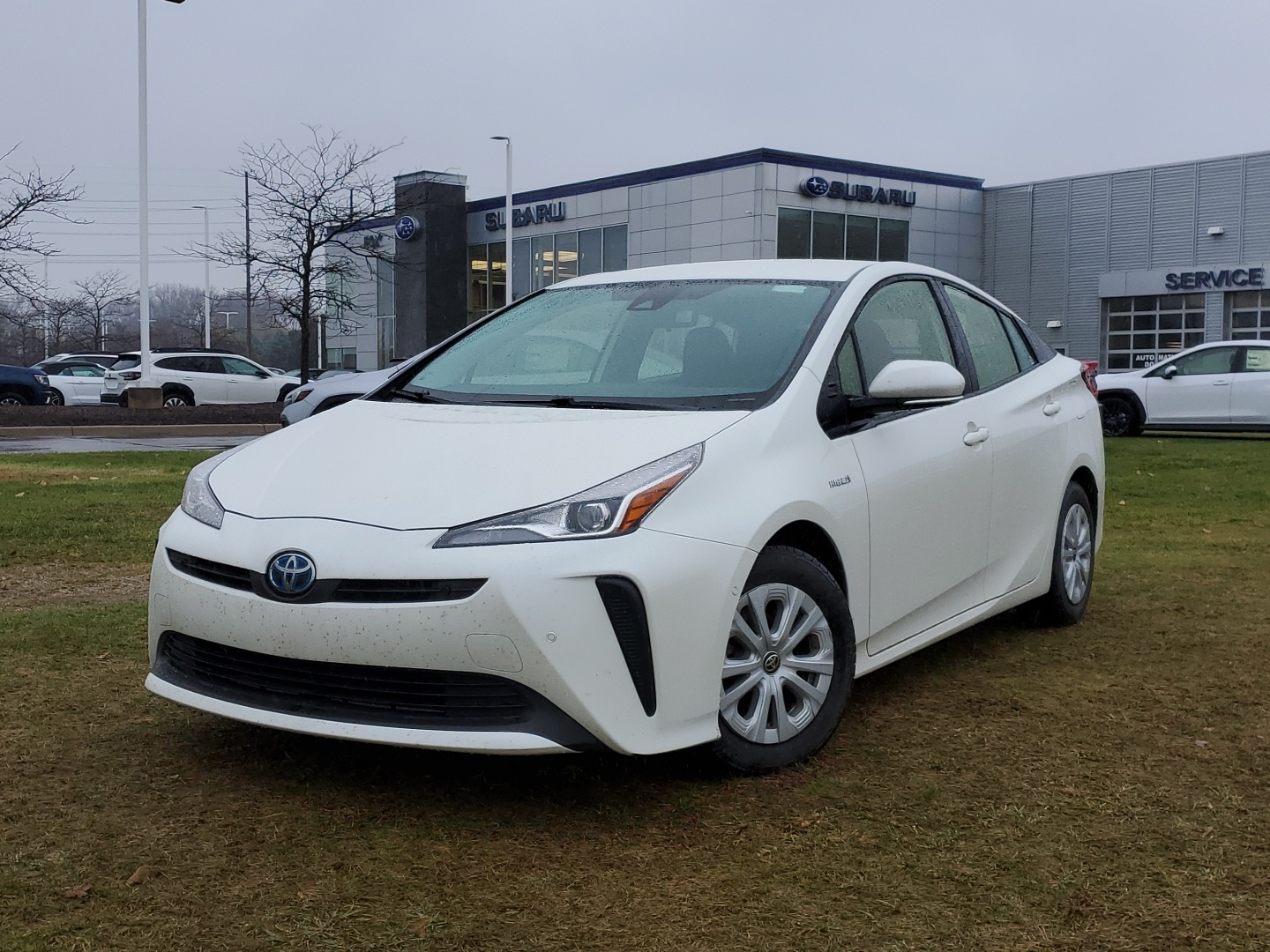 2019 Toyota Prius LE 1