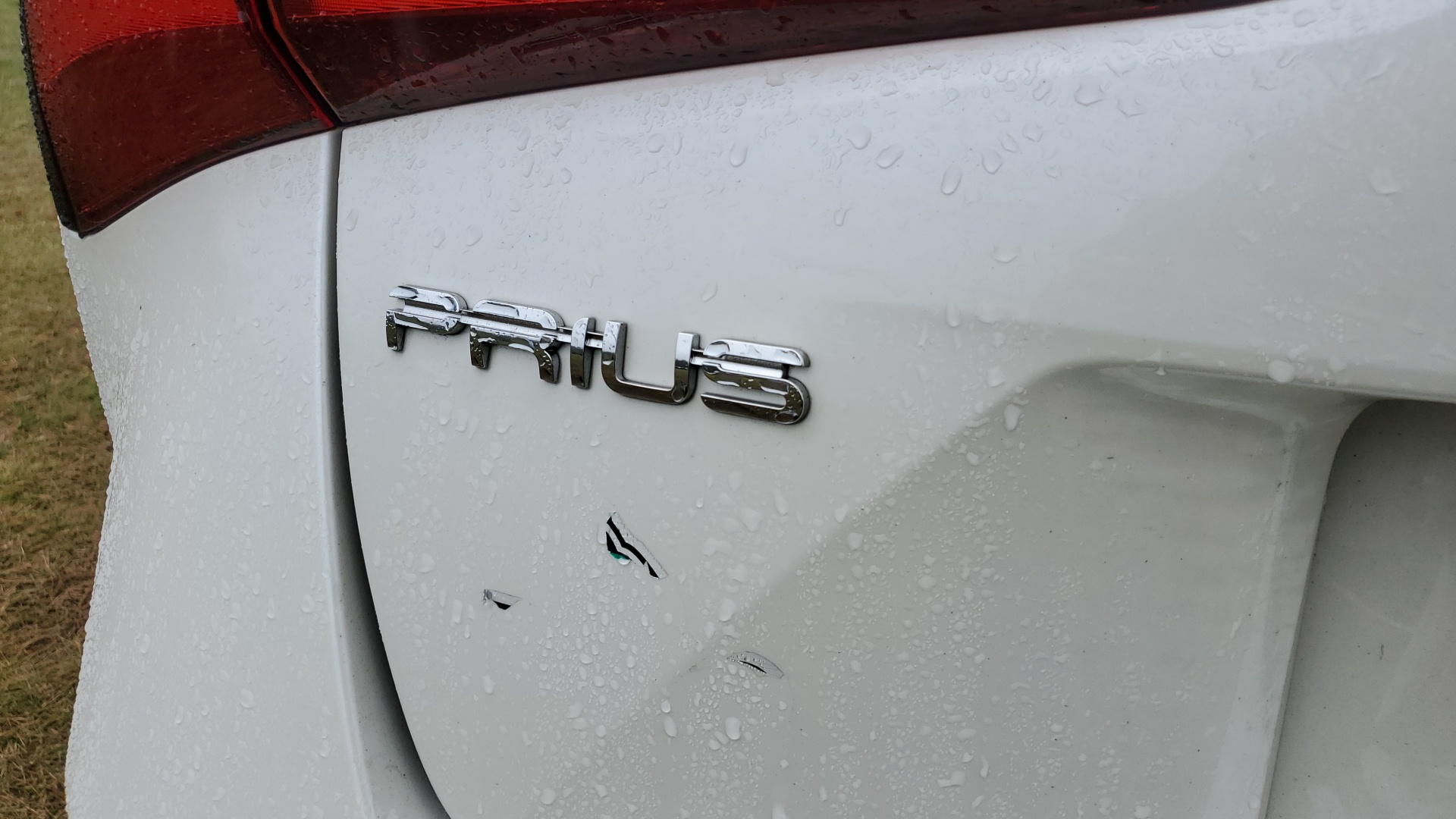 2019 Toyota Prius LE 25