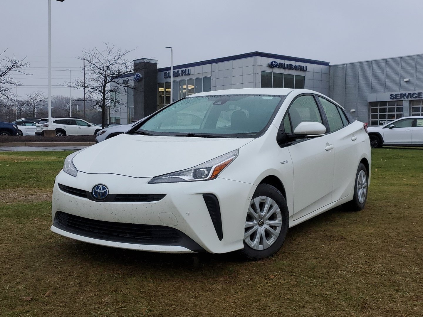 2019 Toyota Prius LE 28