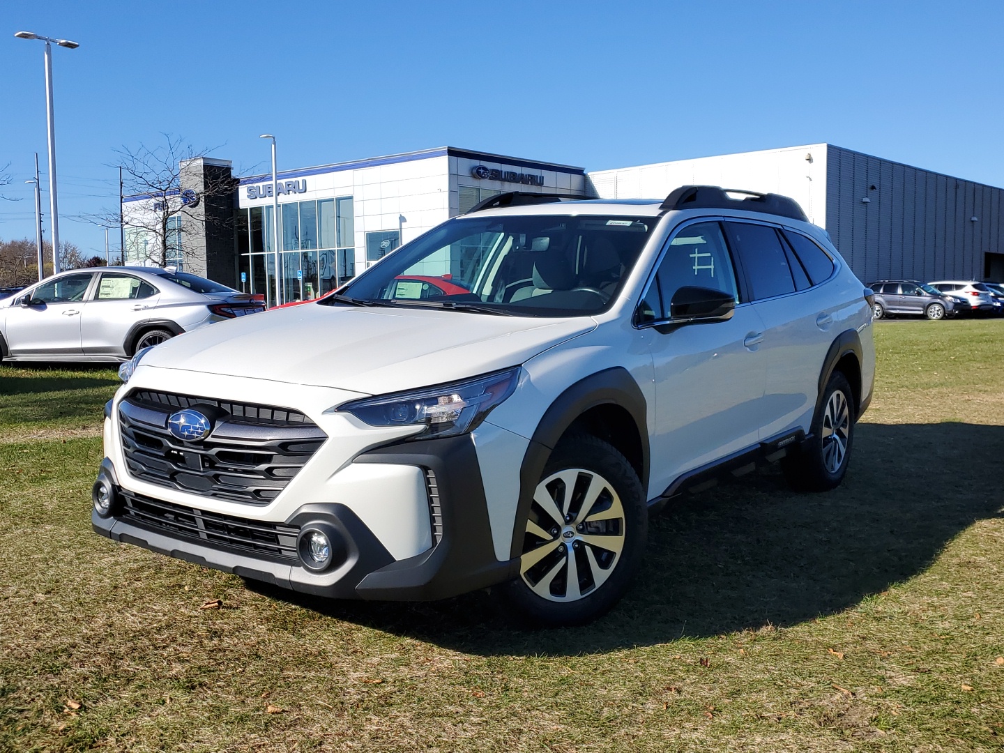 2024 Subaru Outback Premium 1