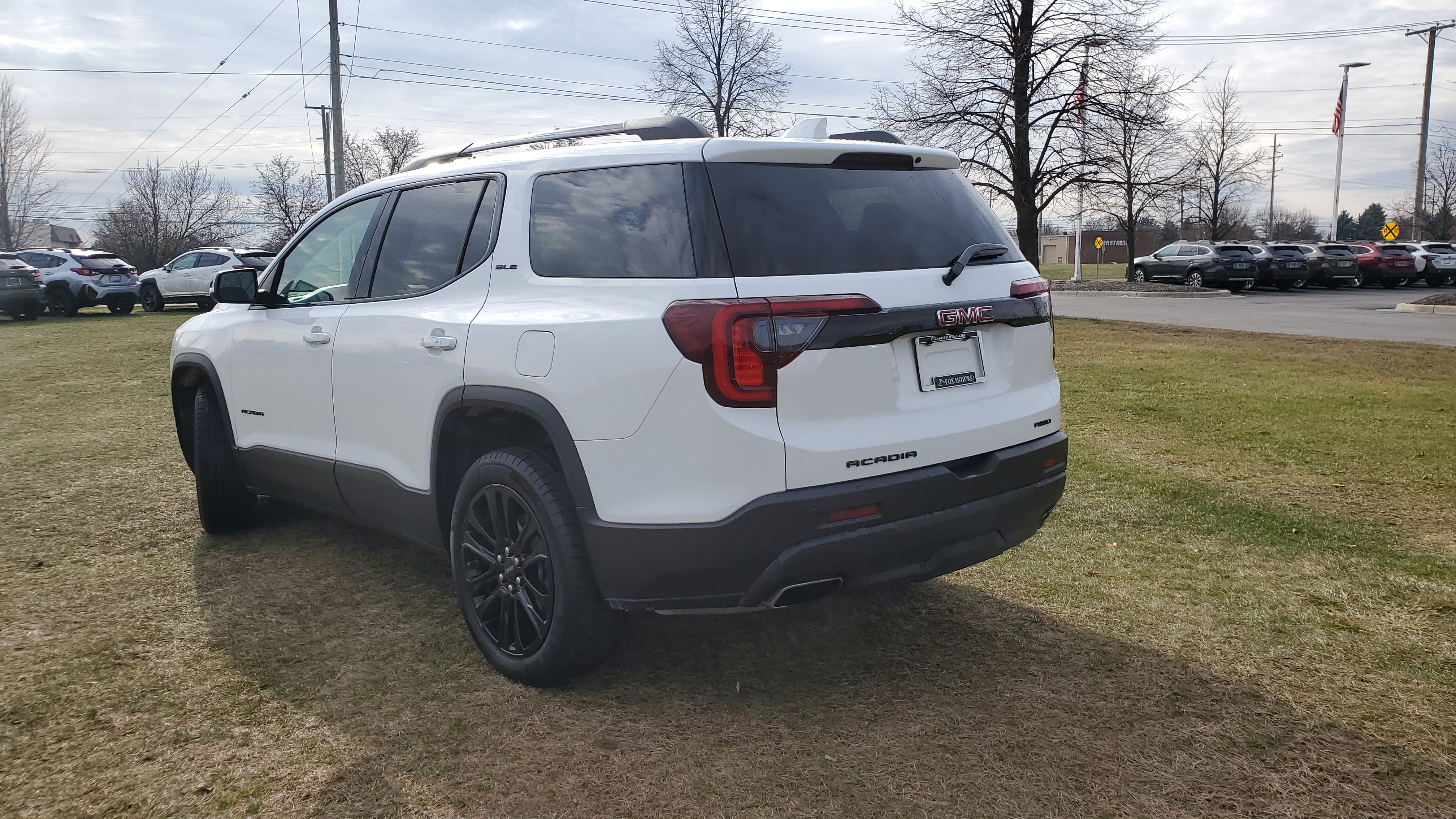 2023 GMC Acadia SLE 27