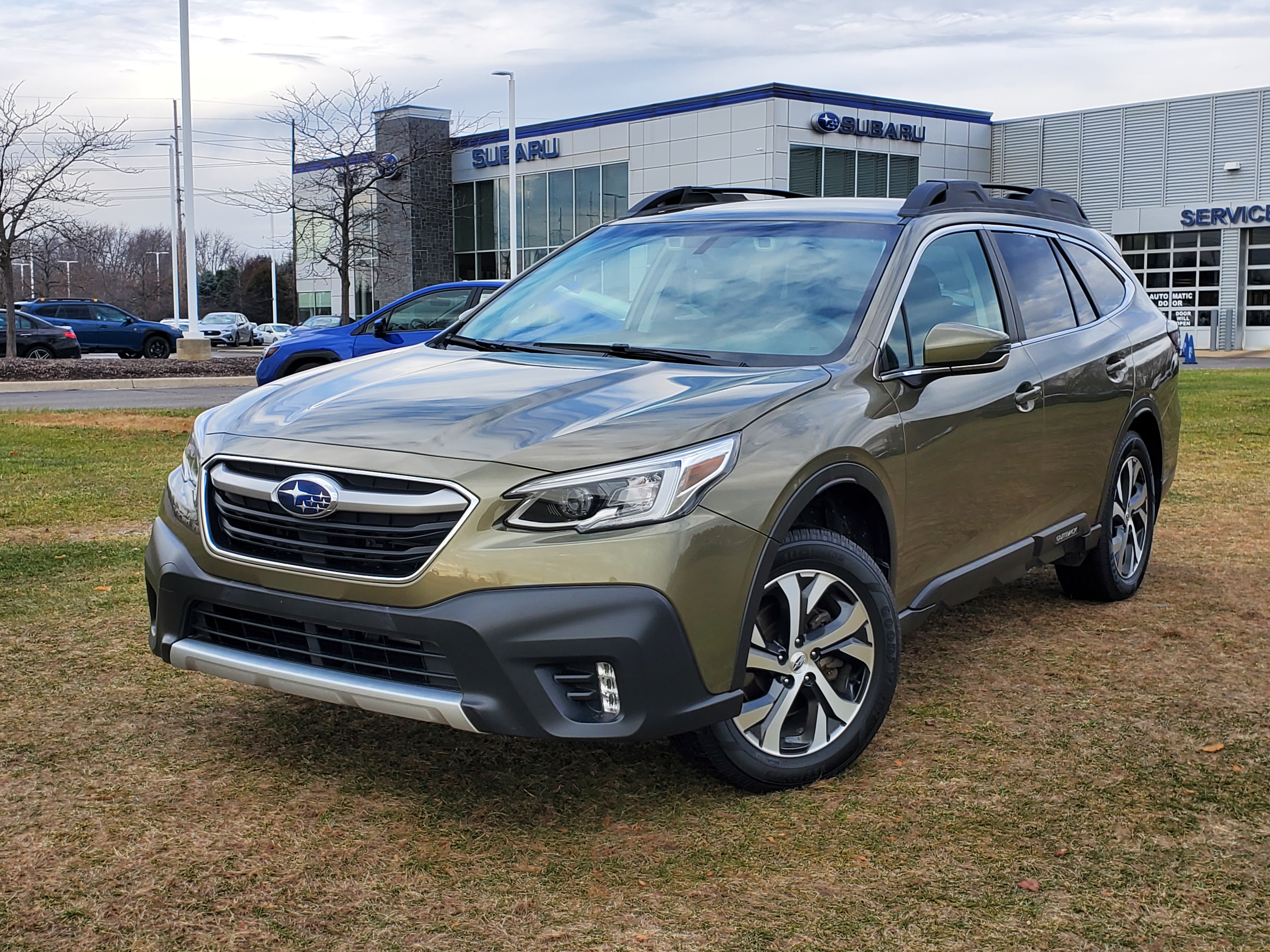 2021 Subaru Outback Limited 32